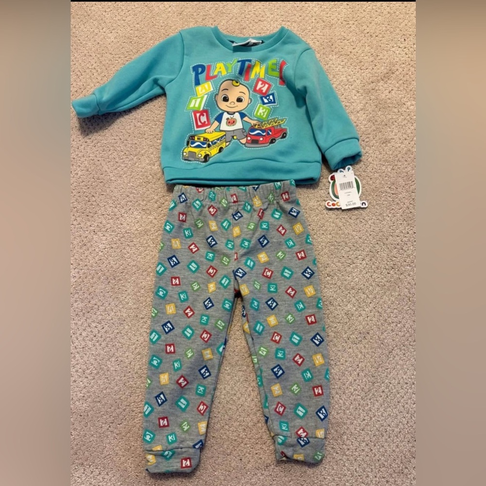 Cocomelon Outfit size 24 months